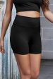 Exposed Seam Decorative Button Yoga Shorts Online Hot Sale