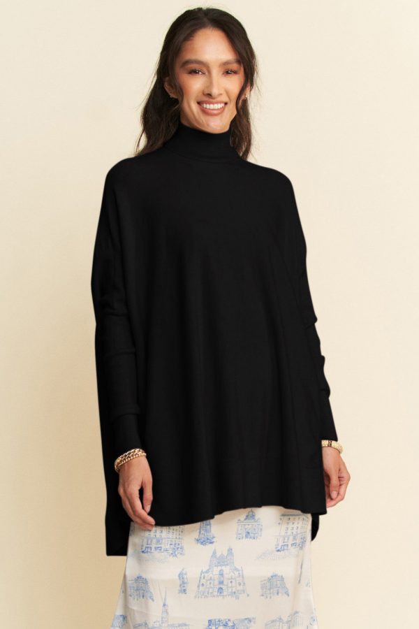 Davi & Dani High-Low Turtleneck Long Sleeve Knit Top For Sale