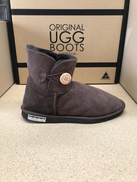 CHOC MINI BUTTON UGG BOOTS Fashion