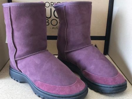 RAISIN SHORT RUGGED UGG BOOTS For Sale