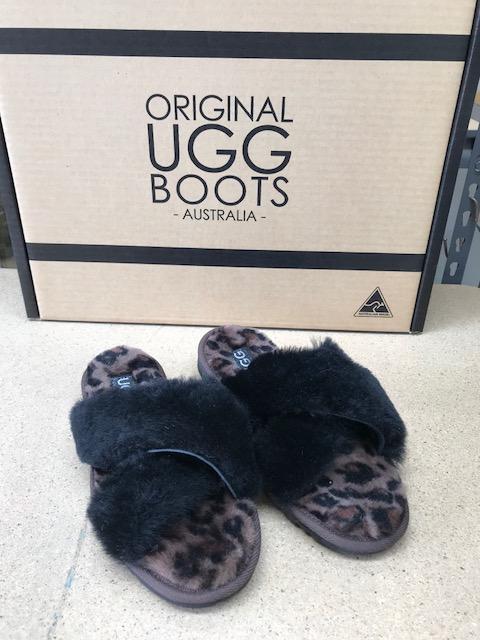 BLACK LEOPARD CROSS SLIDDERS Discount