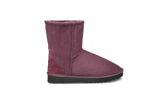 Deluxe UGG Boots For Discount